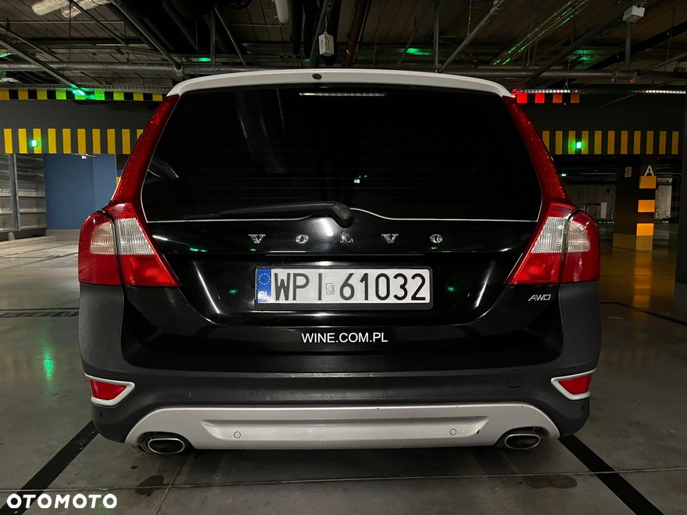 Volvo XC 70 - 4