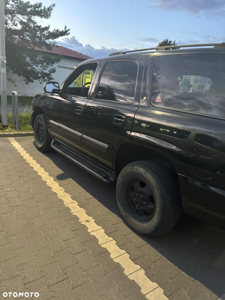 Chevrolet Tahoe - 8