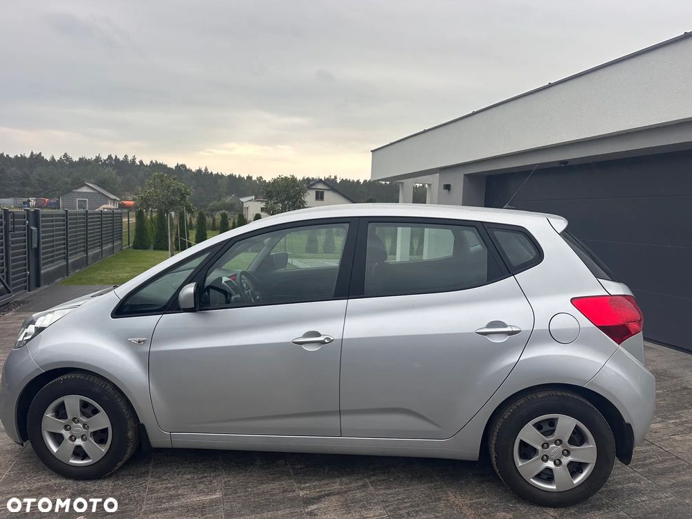 Kia Venga 1.4 S - 4