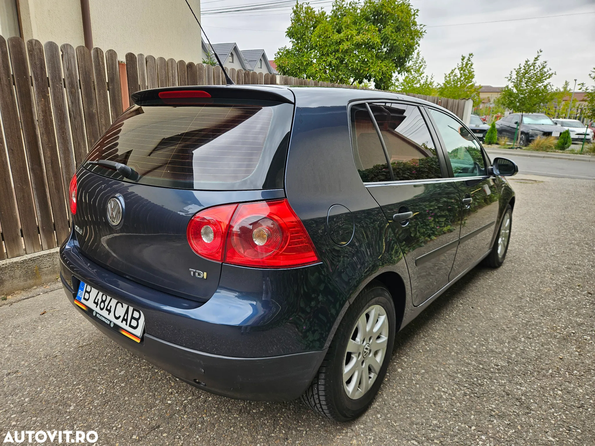 Volkswagen Golf - 4