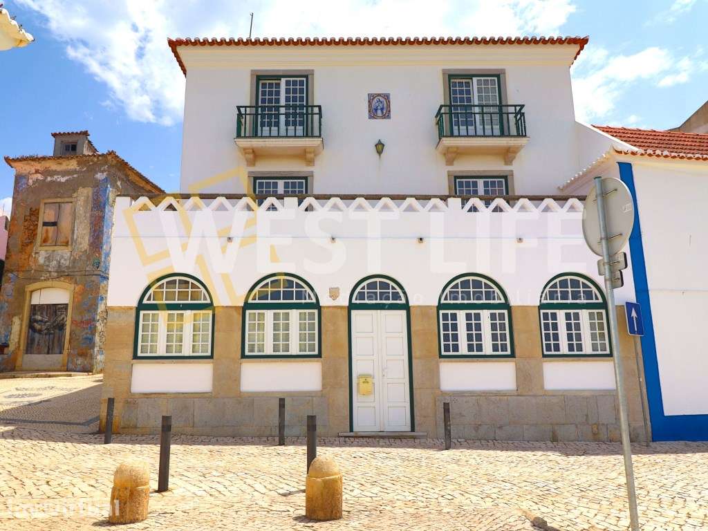 Moradia T4 no CENTRO HISTÓRICO - Localização Única com vista de mar... - Grande imagem: 2/23