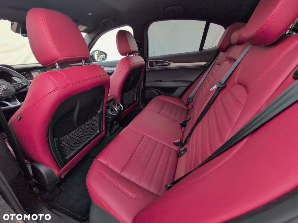 Alfa Romeo Stelvio 2.2 JTDM Veloce Q4 - 10