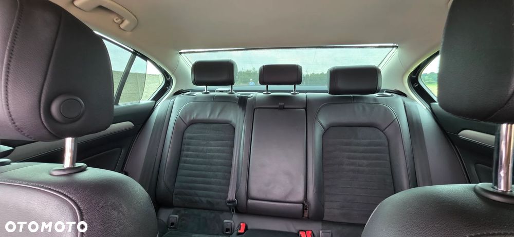 Volkswagen Passat 2.0 TDI BMT Highline DSG - 18