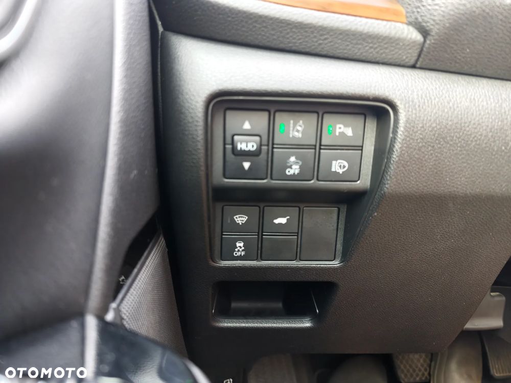 Honda CR-V 1.5T 4WD CVT Executive - 28