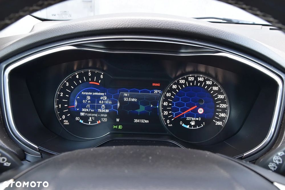 Ford Mondeo 2.0 TDCi STart-Stopp Titanium - 28