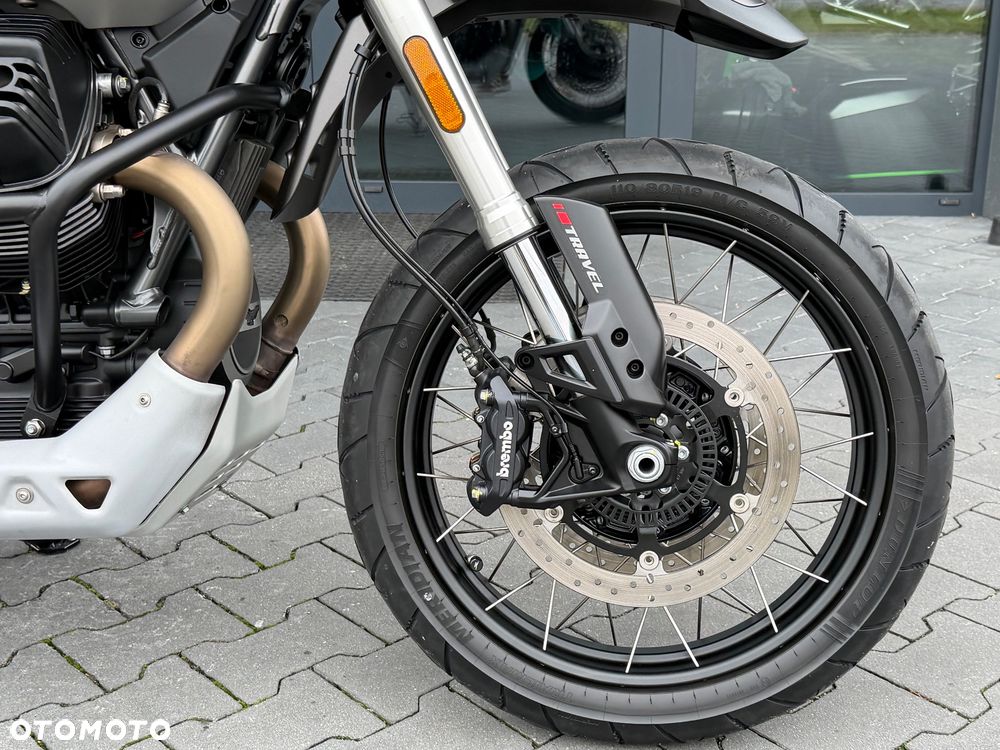 Moto Guzzi V85 - 8