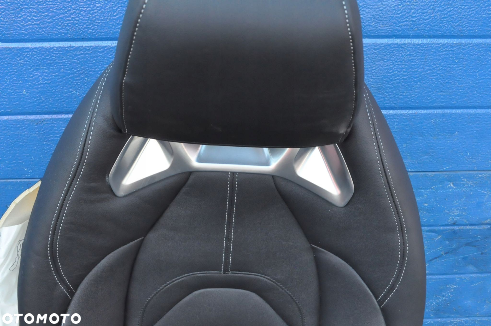 TOYOTA SUPRA MK5 GR PRZEKŁADKA WNĘTRZA FOTELE KANAPA BOCZKI SKÓRA 23R - 5
