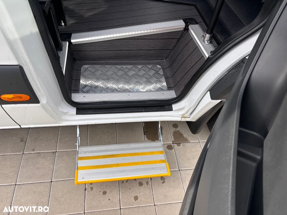 Mercedes-Benz Sprinter 517 CDI furgon extra-lung PRO 21 locuri - 8