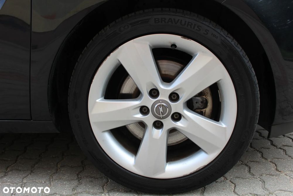 Opel Meriva - 12