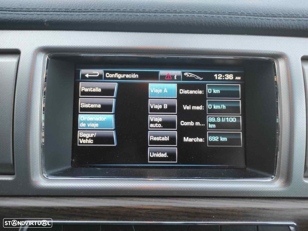 TELA/ECRÃ MULTIFUNÇÕES JAGUAR XF SPORTBRAKE 2.2 DIESEL - 18