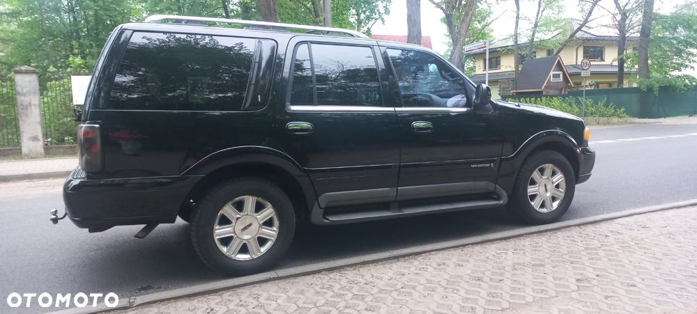 Lincoln Navigator - 26