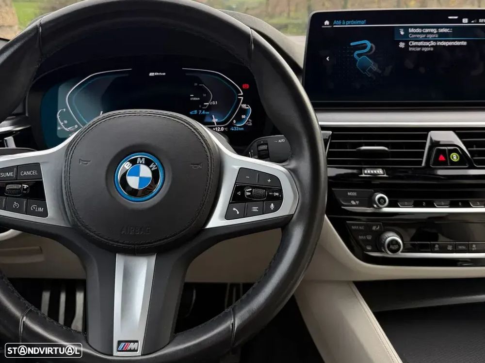 BMW 530 e Pack M - 19