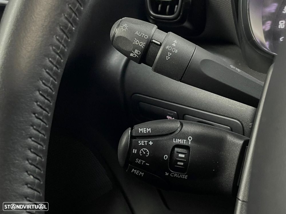 Citroën C3 Aircross 1.2 PureTech Shine - 15