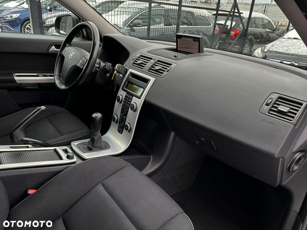 Volvo V50 - 31