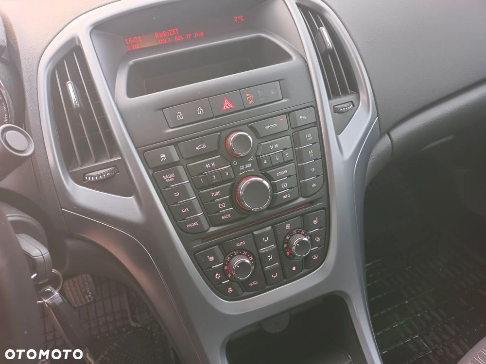Opel Astra - 11