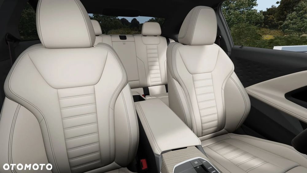 BMW Seria 2 220i - 10