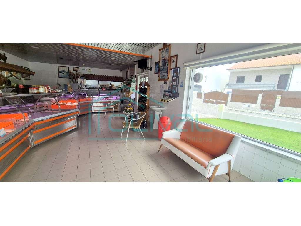 Talho e Charcutaria Tradicional - O Comércio de Proximidade no Port... - Grande imagem: 3/42