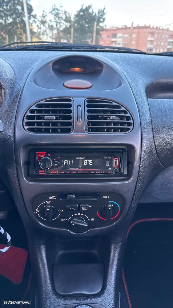 Peugeot 206 1.9 D XT - 25