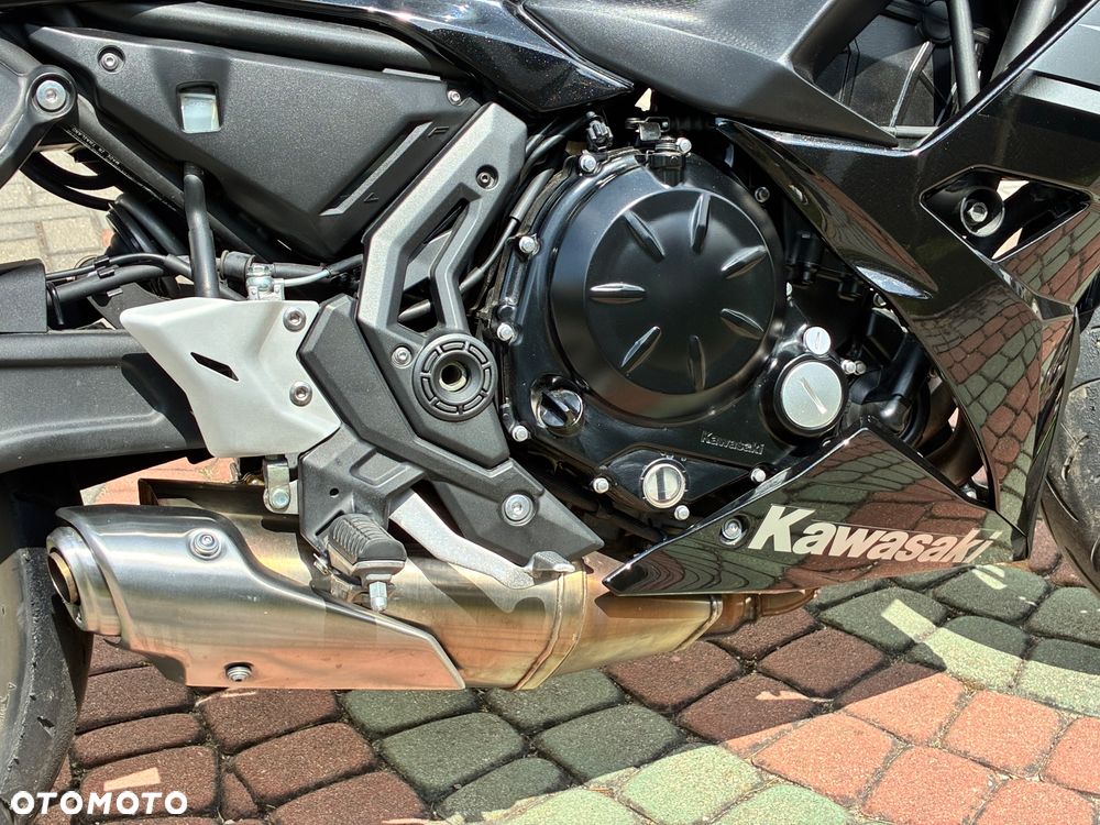 Kawasaki Ninja 500 - 4