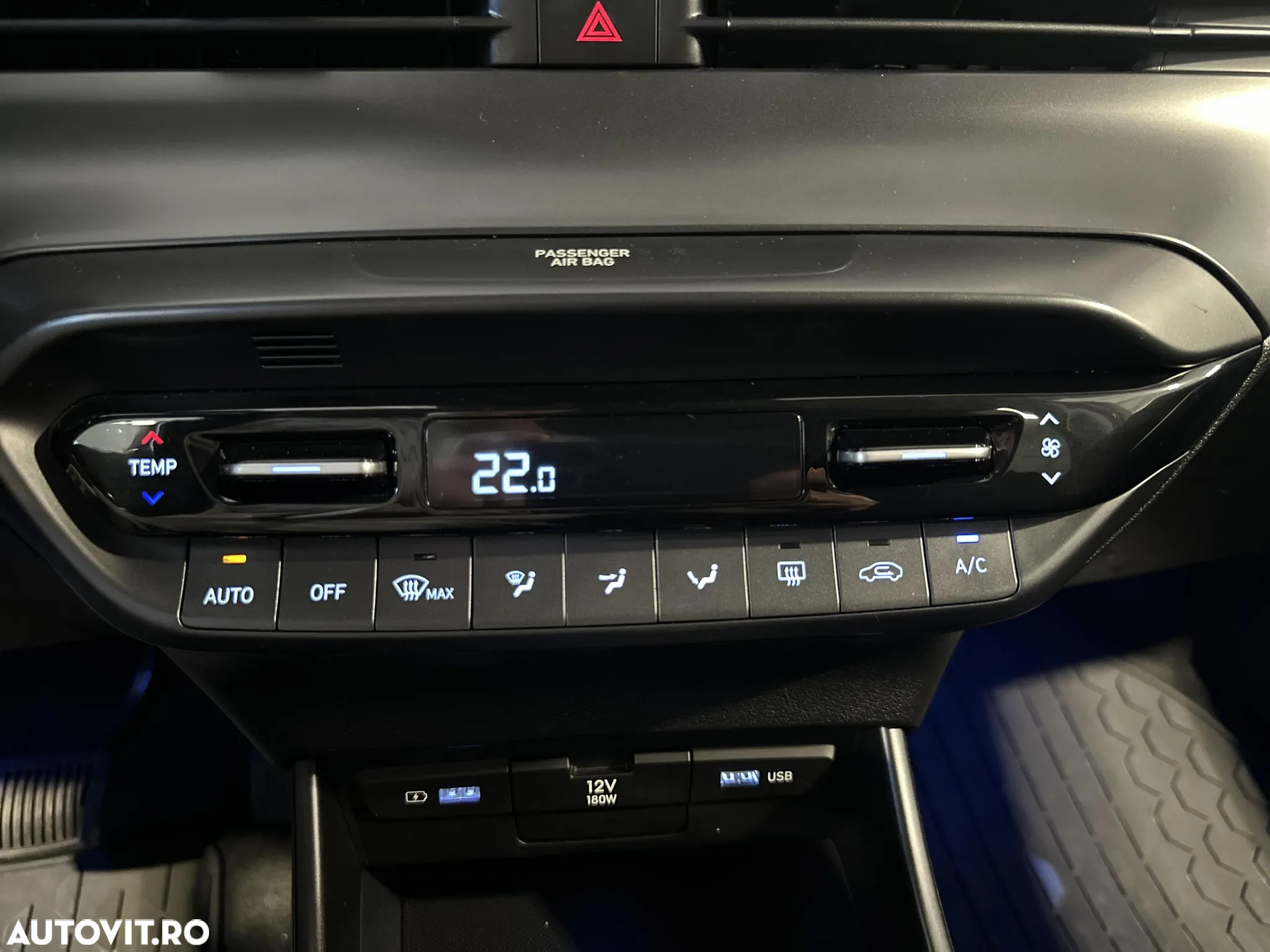 Hyundai i20 - 17