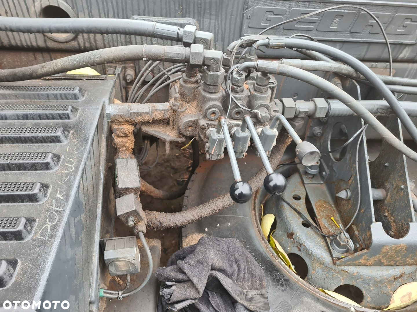 ZABUDOWA PODRAMÓWKA HAKOWA HAKOWIEC GEORG UDT RENAULT GAMA DXI VOLVO FH FM - 4