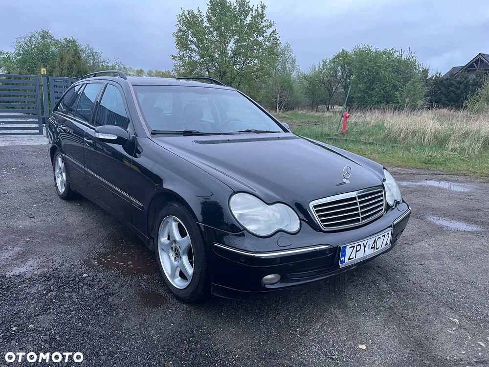Mercedes-Benz Klasa C 320 T Avantgarde - 3