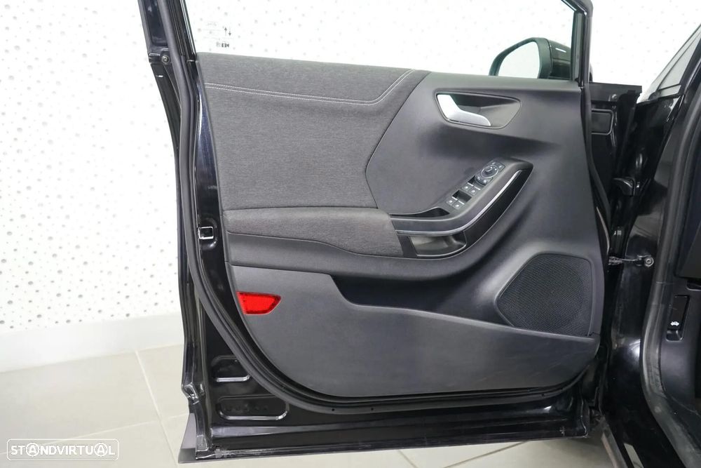 Ford Puma 1.0 EcoBoost Hybrid TITANIUM - 17