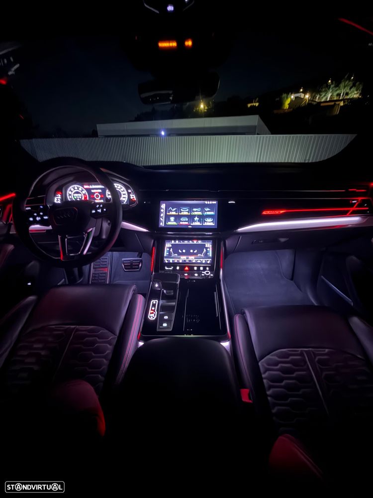 Audi RS Q8 4.0 TFSI quattro Tiptronic - 48
