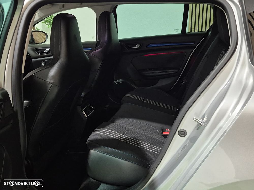 Renault Mégane Sport Tourer 1.5 dCi GT Line - 14