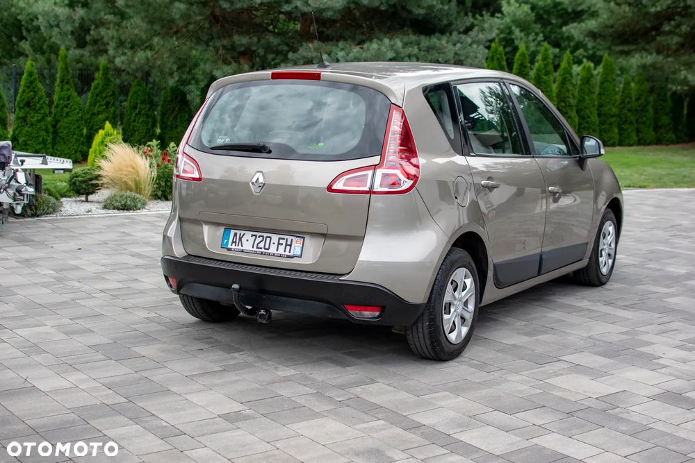 Renault Scenic - 5