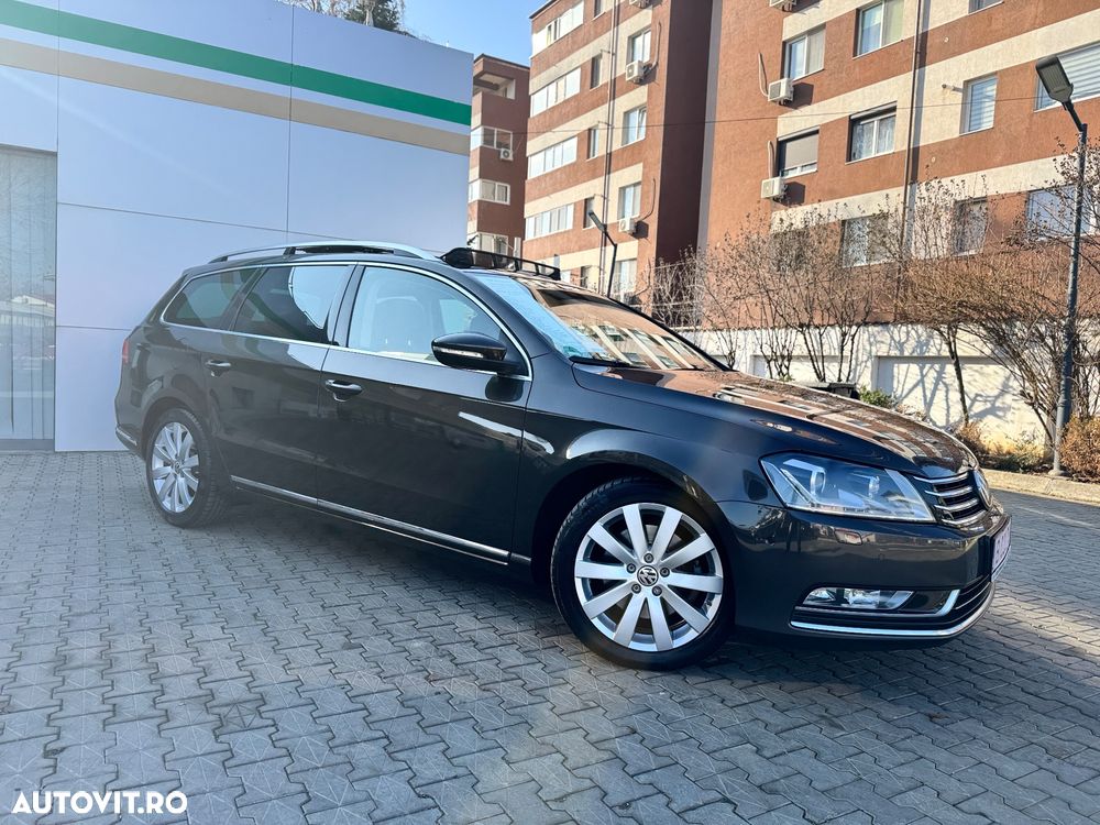 Volkswagen Passat - 4