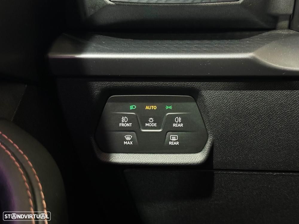 Cupra Formentor 1.5 e-Hybrid DSG VZ Black Edition - 44