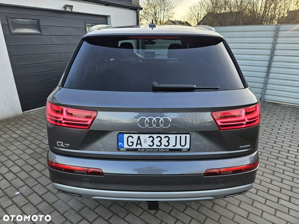 Audi Q7 - 14