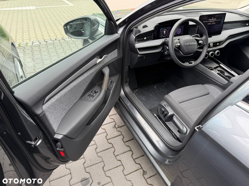 Skoda Superb 2.0 TSI 4x4 Selection DSG - 7