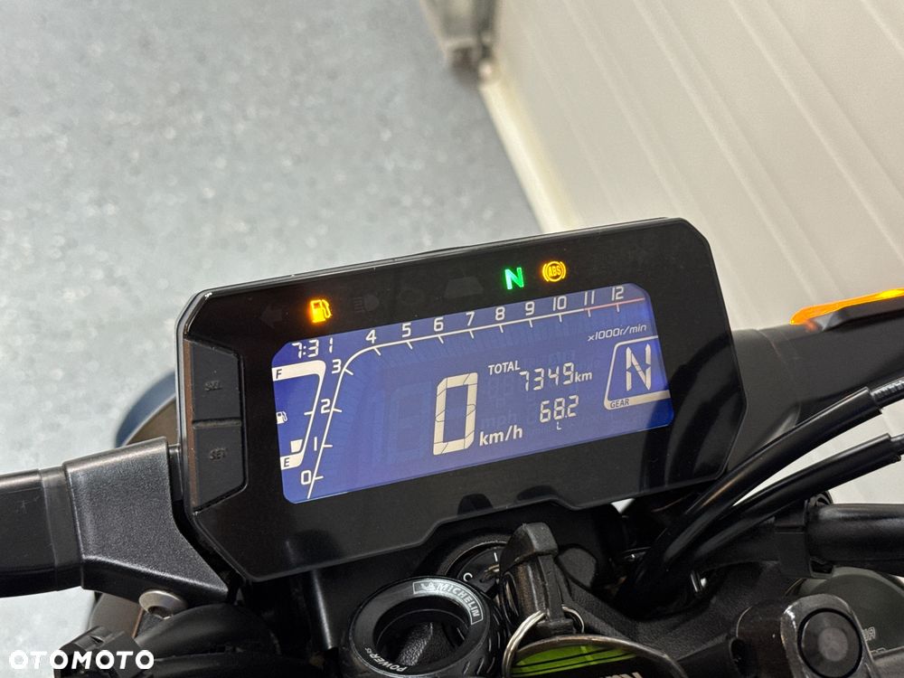 Honda CB - 20