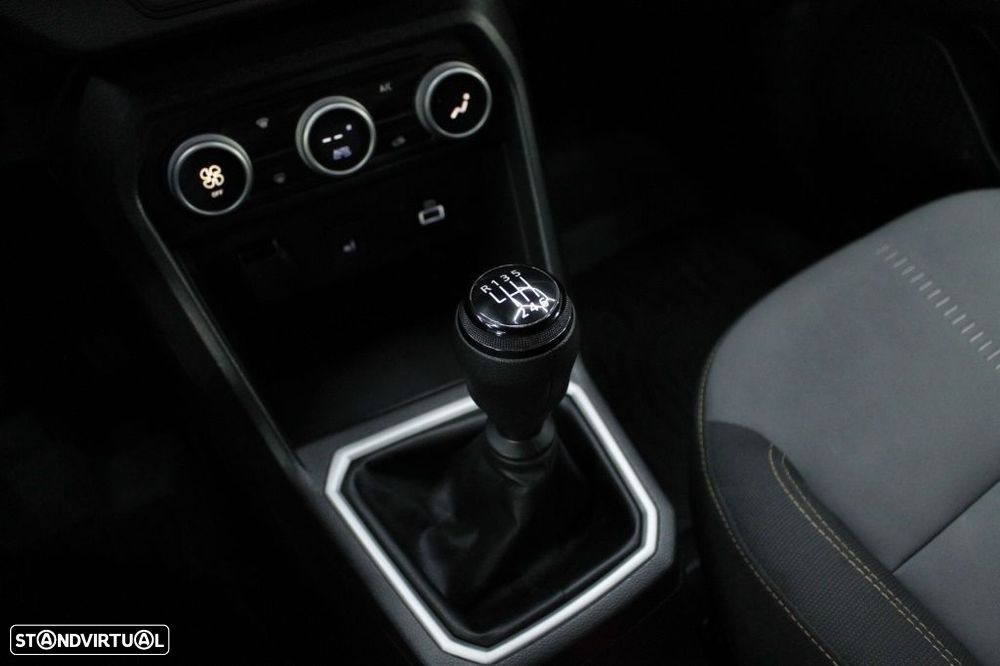 Dacia Jogger 1.0 TCe Extreme 7L - 33