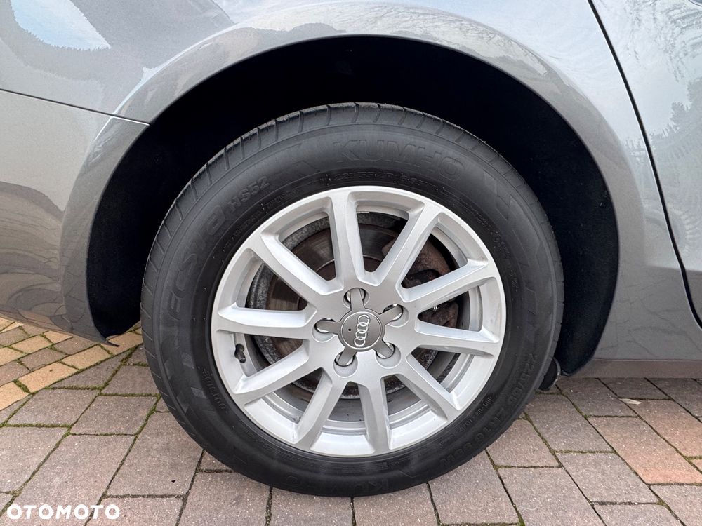 Audi A4 Avant 2.0 TDI - 12