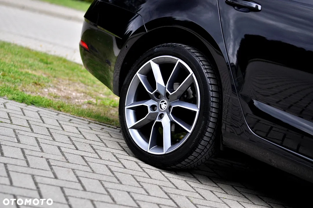Skoda Octavia 1.5 TSI ACT DSG Style - 5