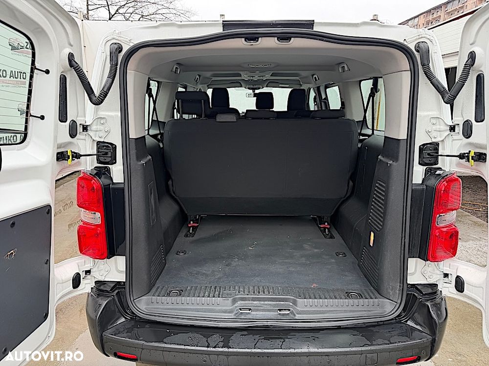 Opel Vivaro Diesel XL Flexcab - 11