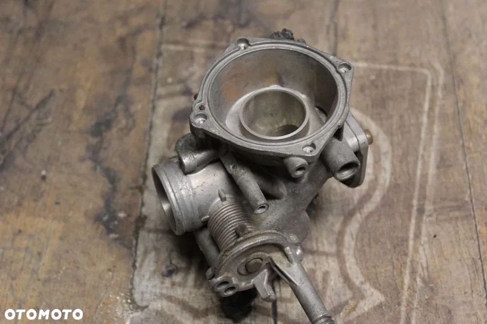 Gaźnik pływak KEIHIN Dawca Części Honda Magna - 3