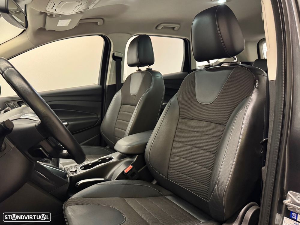 Ford Kuga 1.5 EcoBoost Titanium - 11