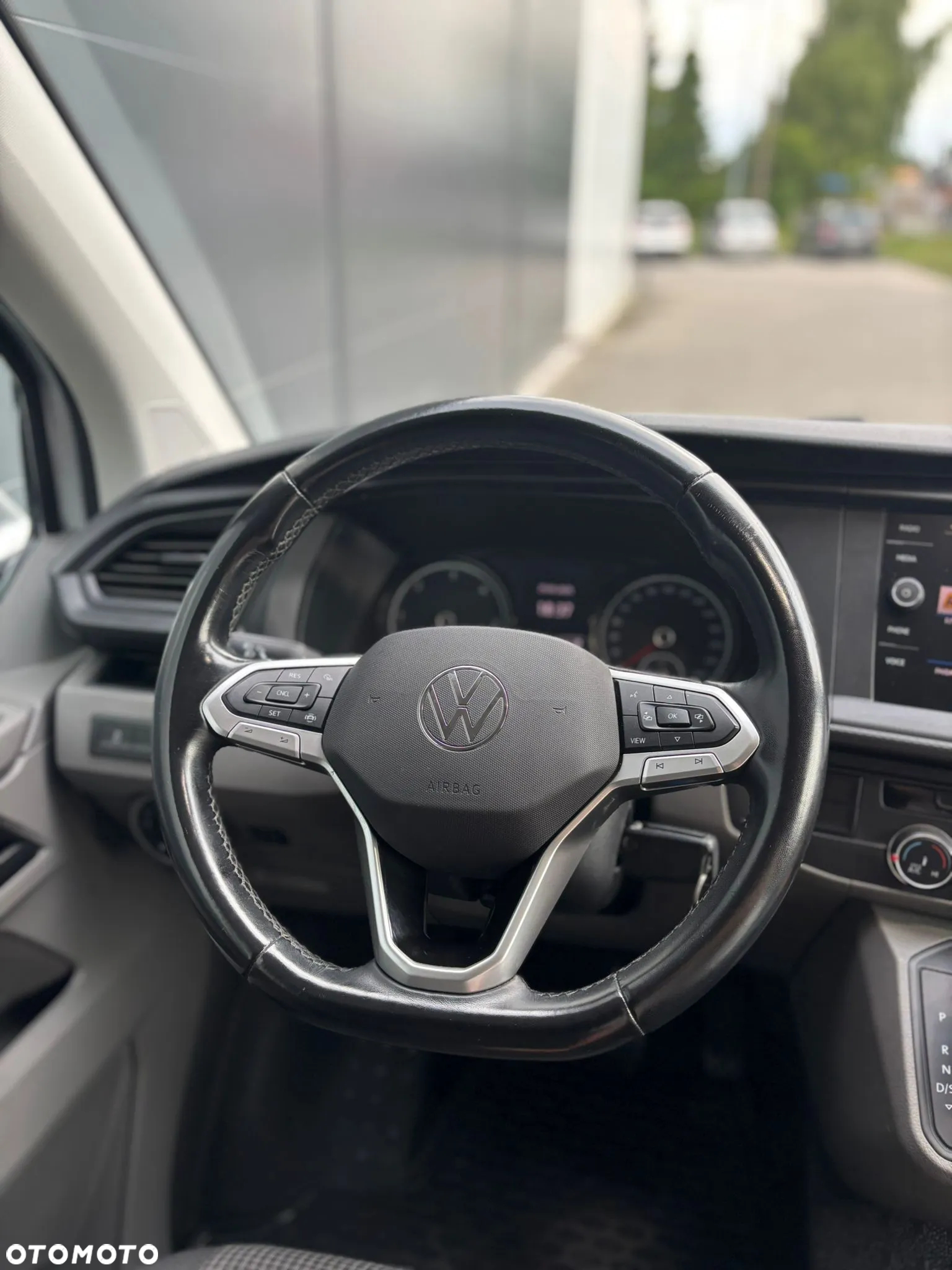 Volkswagen Transporter T6.1 TDI L2 DSG - 25