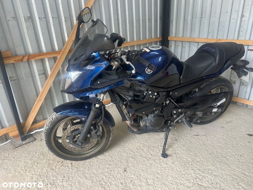 Yamaha XJ - 2