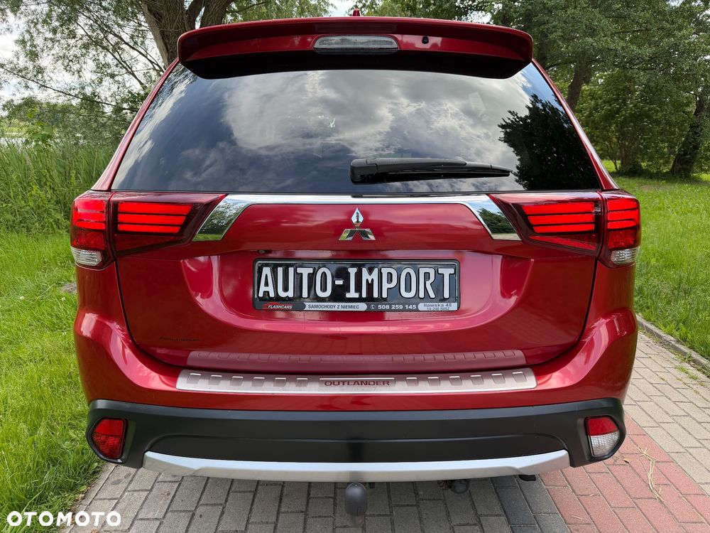 Mitsubishi Outlander 2.0 2WD CVT Diamant Edition - 4