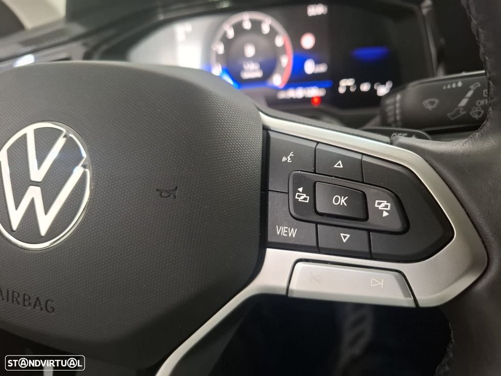 VW Polo 1.0 TSI Urban DSG - 23