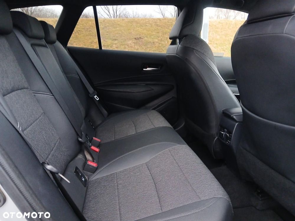 Toyota Corolla 1.8 Hybrid Comfort - 11