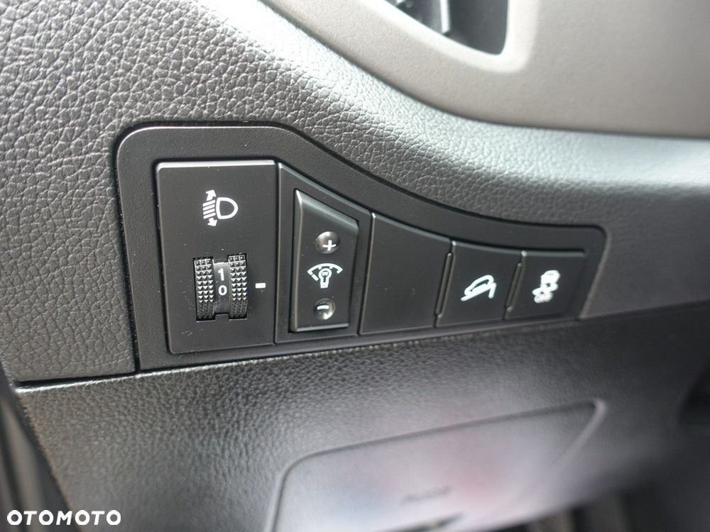 Kia Sportage 1.6 GDI L 2WD - 27