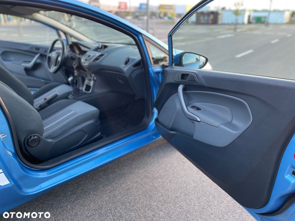 Ford Fiesta 1.25 Ambiente - 12