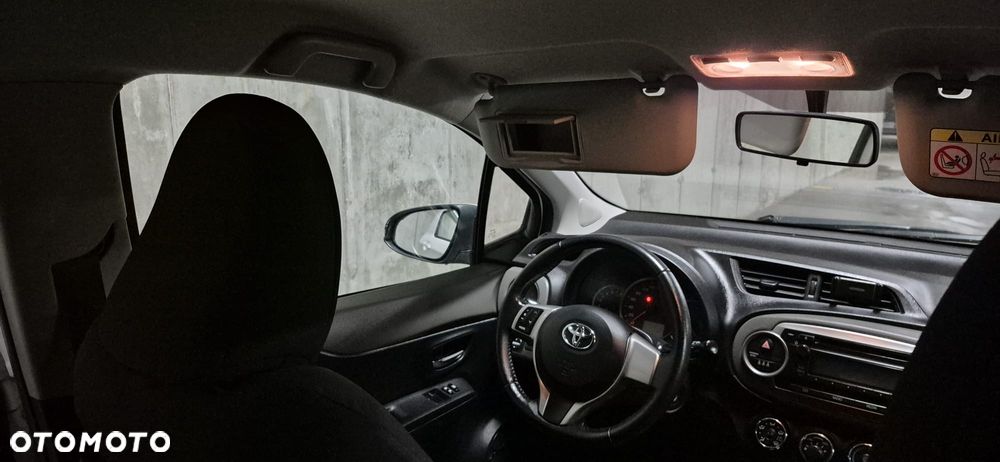 Toyota Yaris 1.0 Life - 16