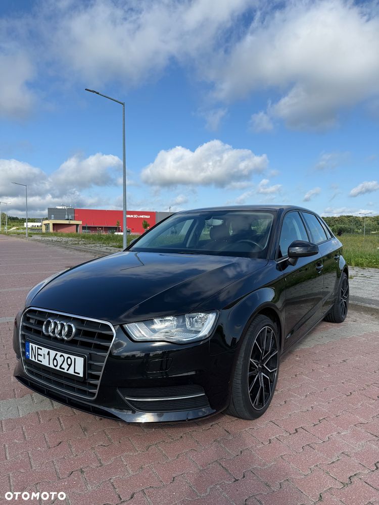 Audi A3 Sportback - 3